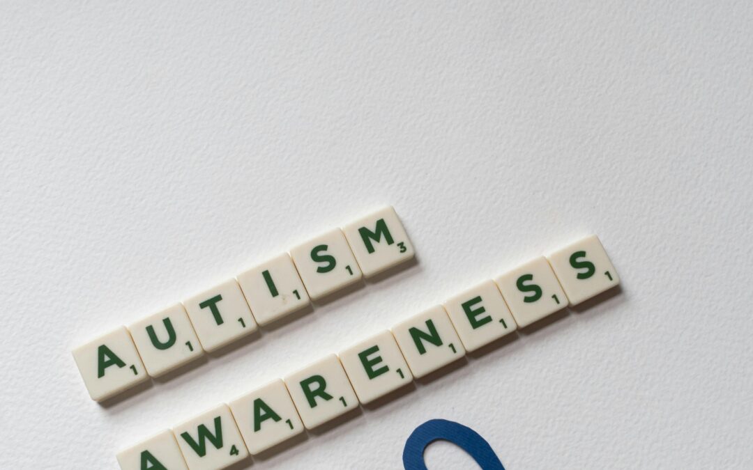 «A través de su mundo: Un viaje en el autismo»